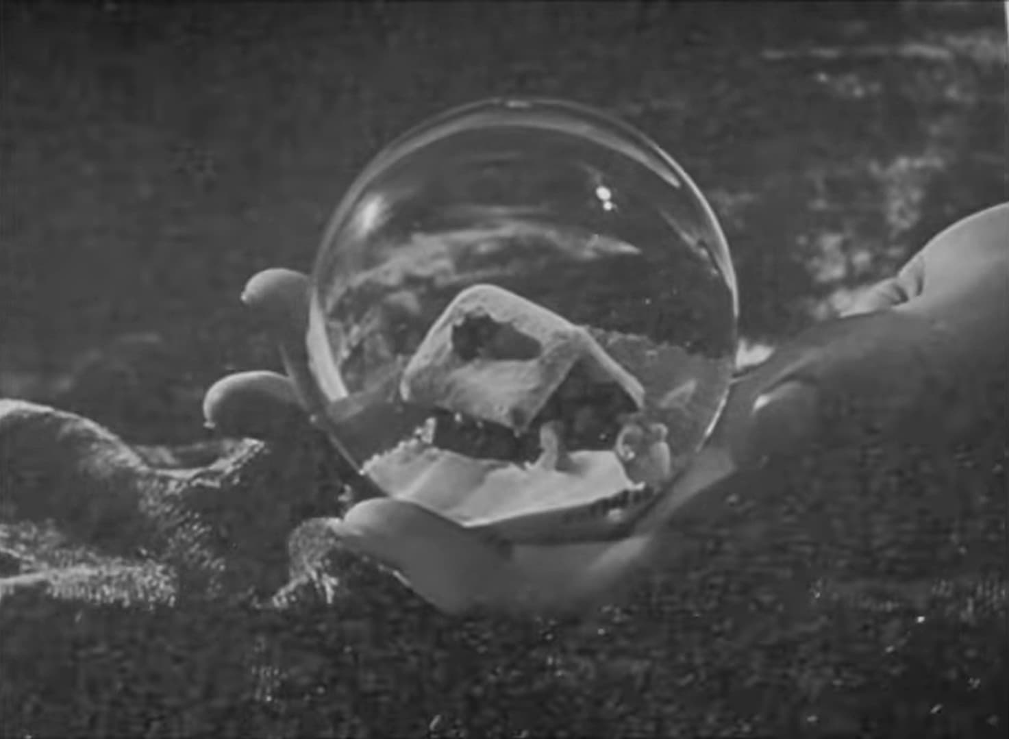 Il primissimo piano: Frame del film Quarto Potere - Dettaglio
